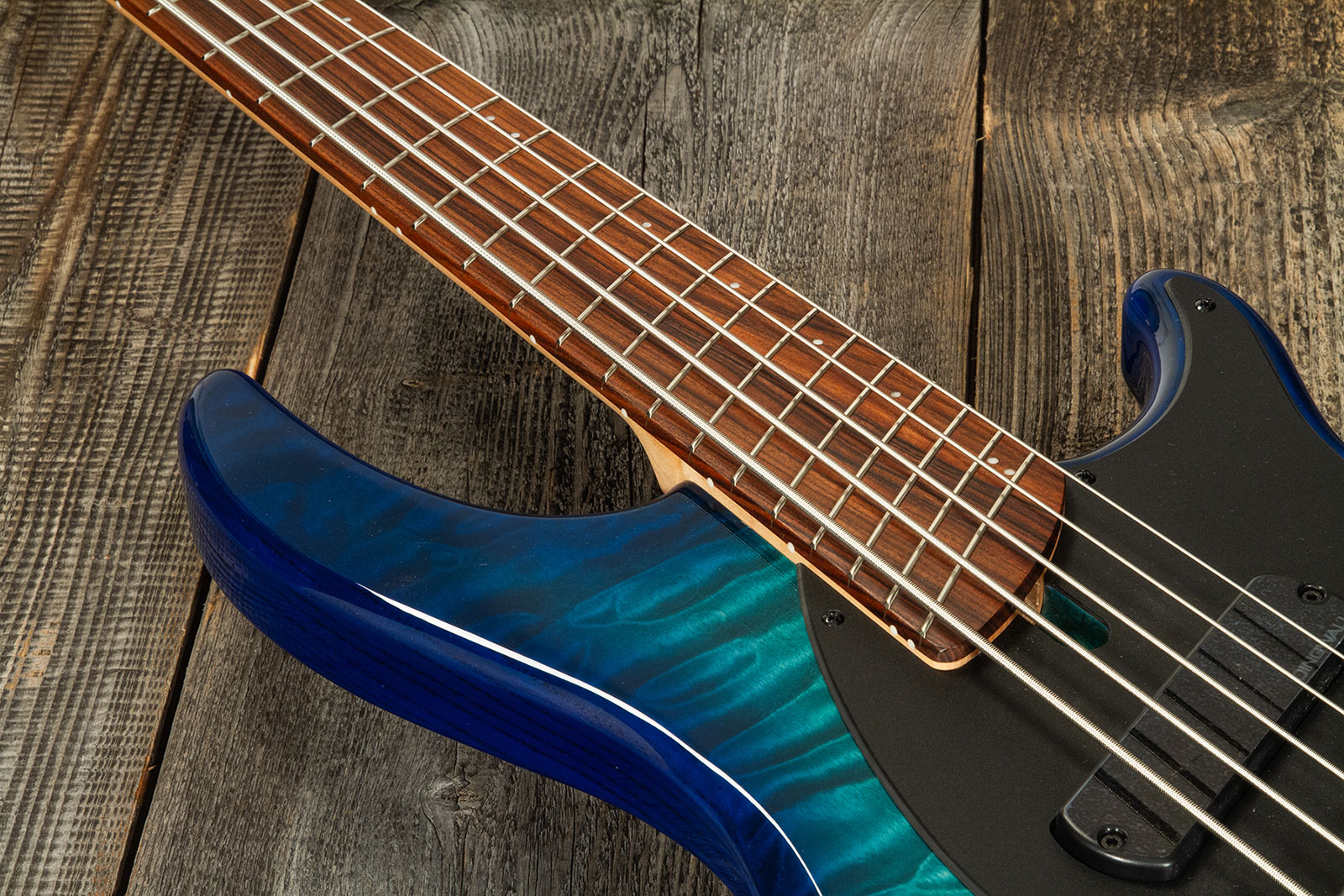 Dingwall Combustion Cb2 5c 2pu Active Pf - Whalepool Burst - Solid body electric bass - Variation 3