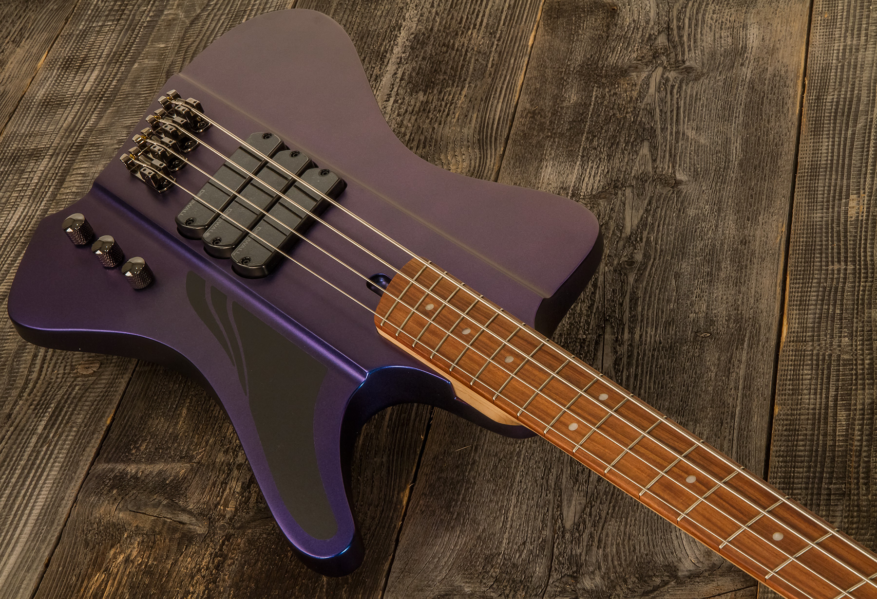 Dingwall D-roc Standard 4c 3-pickups Pf - Blue To Purple Colorshift - Solid body electric bass - Variation 1