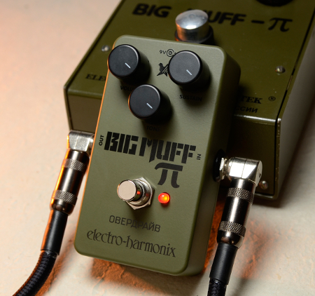 Electro Harmonix Green Russian Big Muff Distortion Sustainer - Overdrive, distortion & fuzz effect pedal - Variation 1