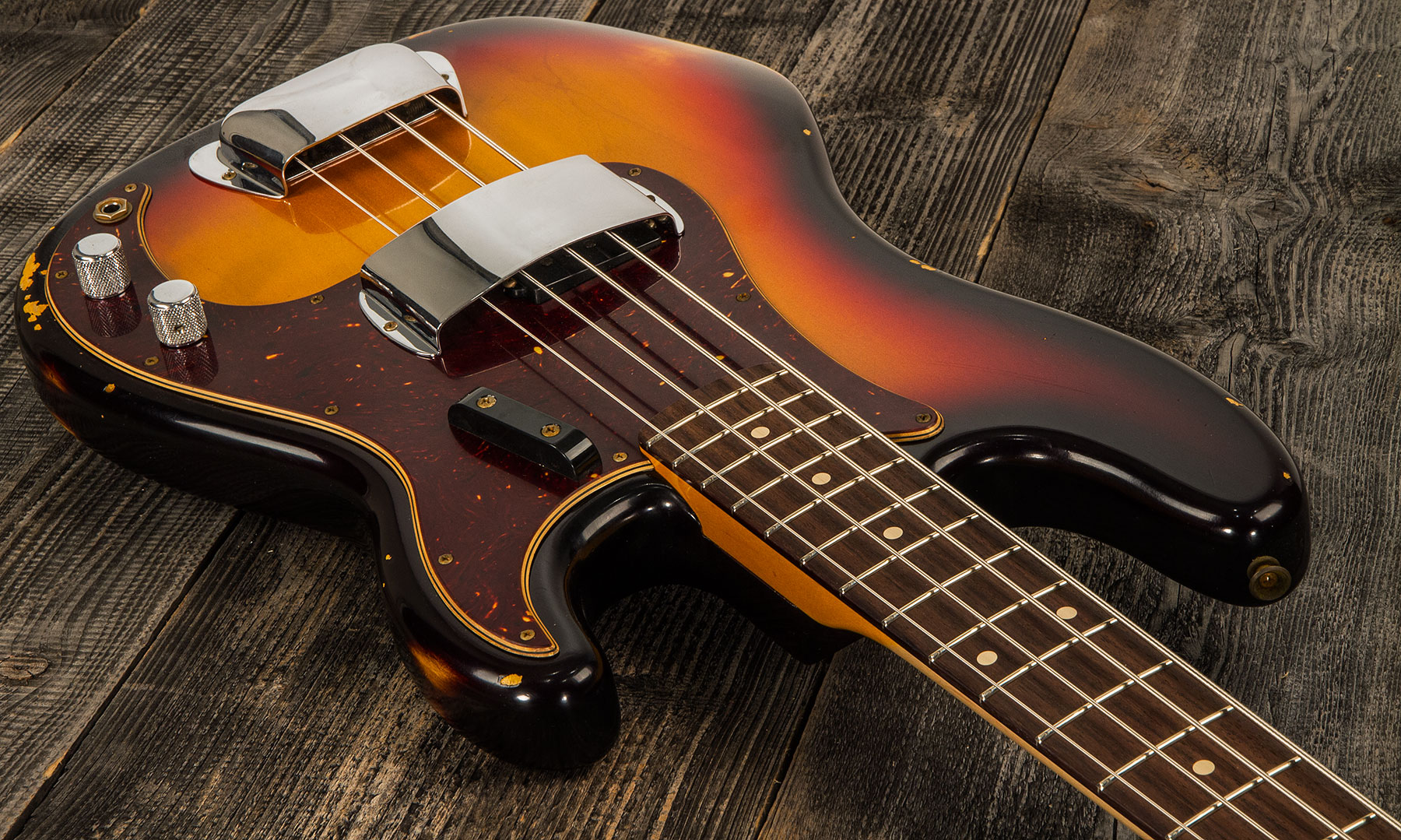 Fender Custom Shop Precision Bass 1961 Rw #cz556533 - Relic 3-color Sunburst - Solid body electric bass - Variation 1