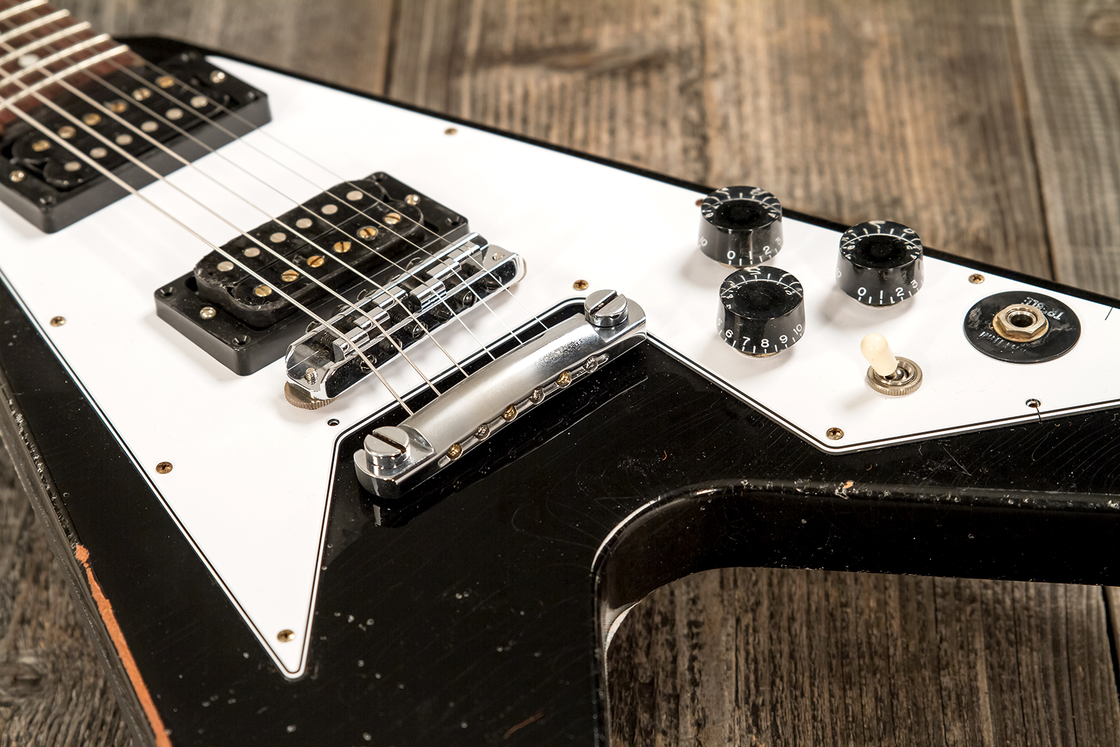 Gibson Custom Shop Kirk Hammett Flying V 1979 2h Ht Rw - Murphy Lab Aged Ebony - Metal electric guitar - Variation 6