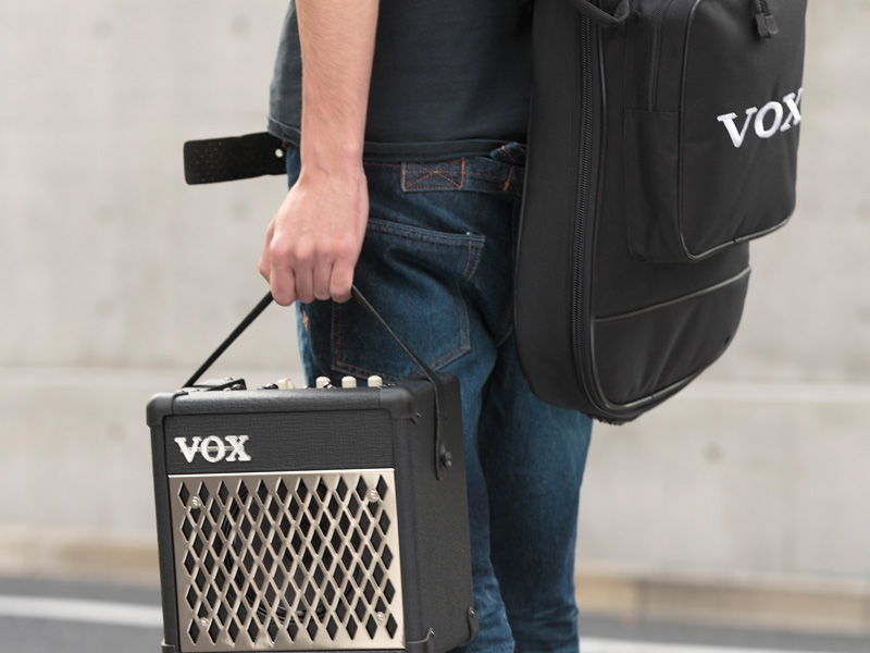 Vox Mini5 Rythm 5w 1x6.5 Black - Electric guitar combo amp - Variation 6