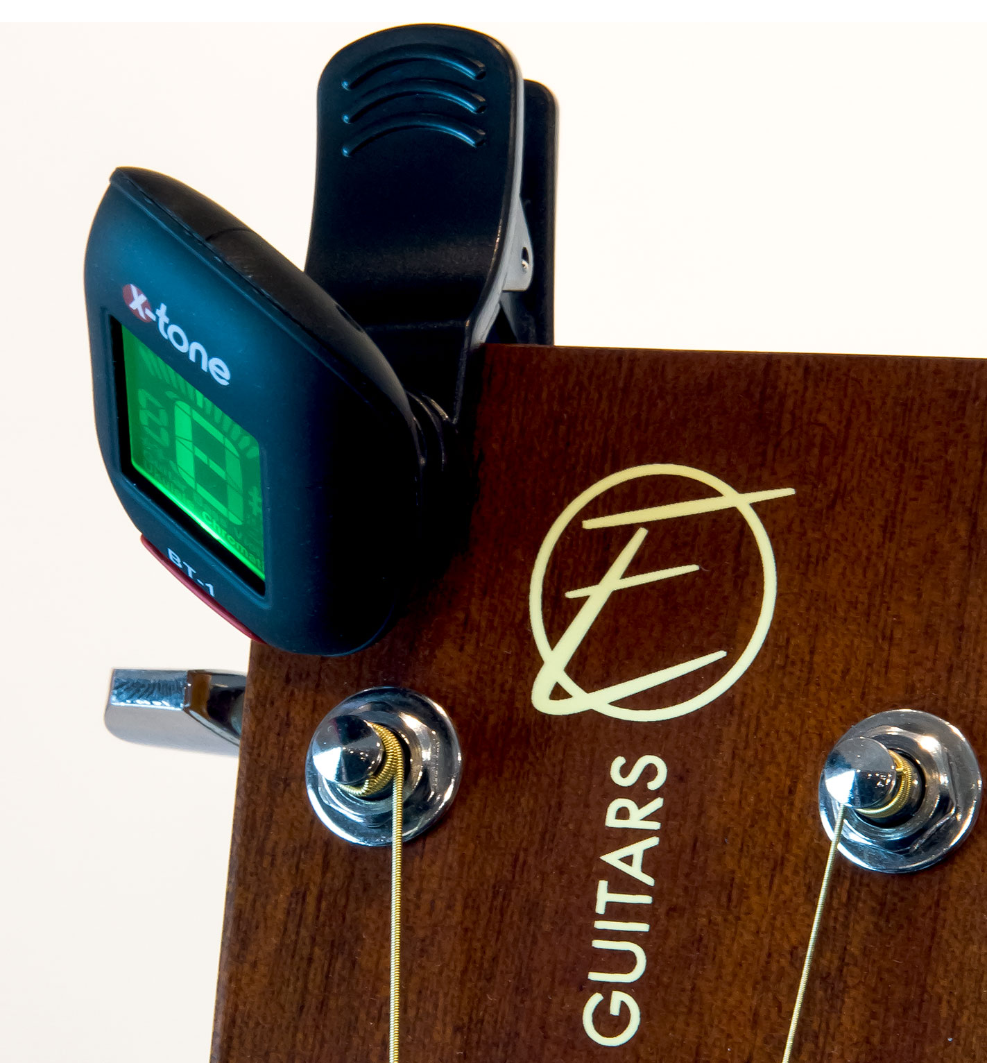 X-tone 3110 Clip-on Tuner Pince - Guitar tuner - Variation 5